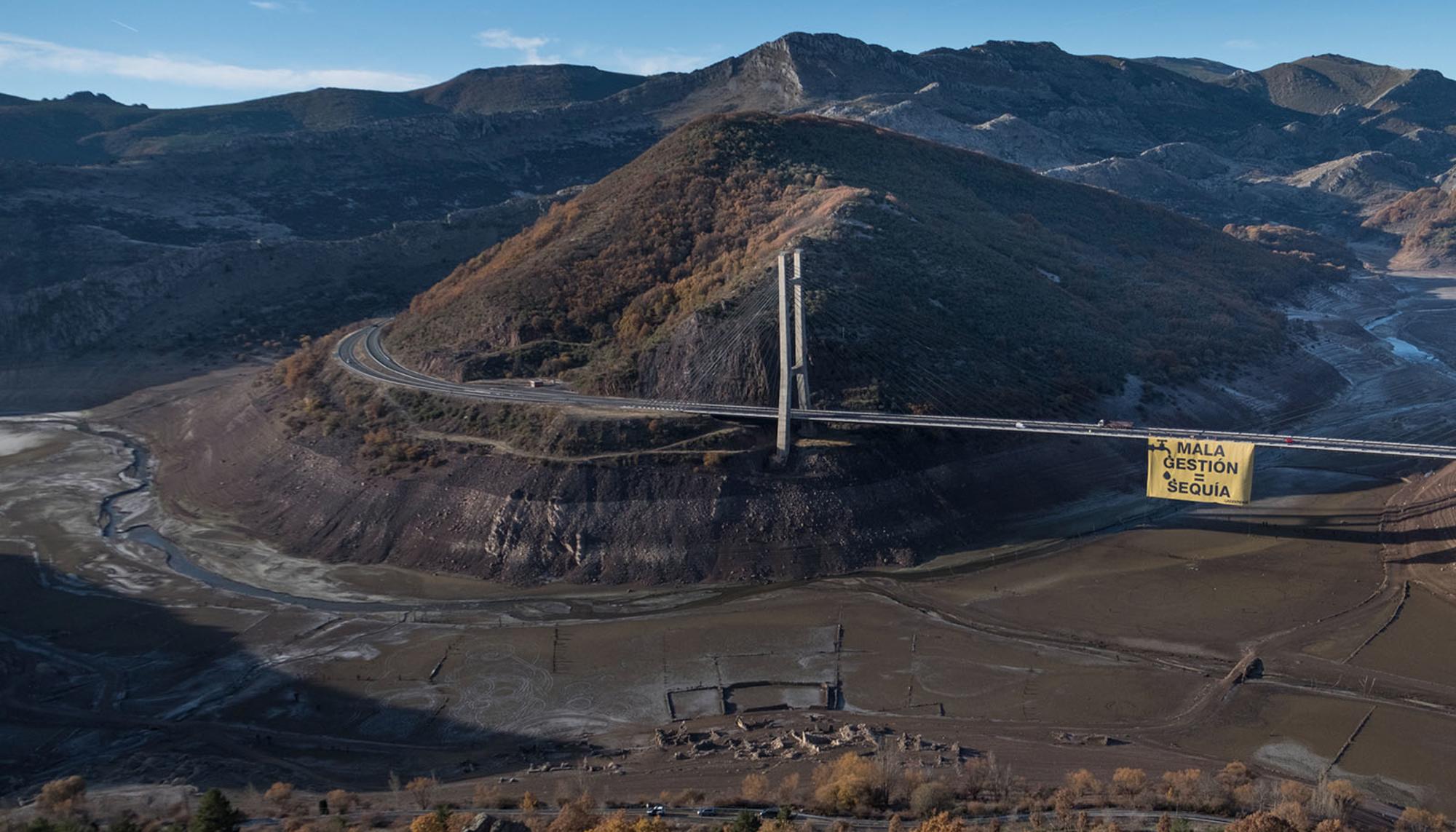 Sequia acción León